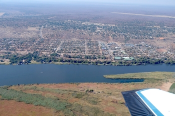 Kasane bij de Chobe rivier.jpg