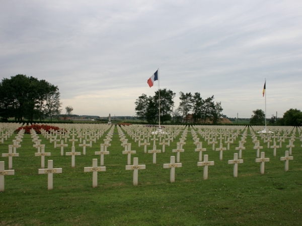 Franse militaire begraafplaats Saint-Charles de Potyze.jpg